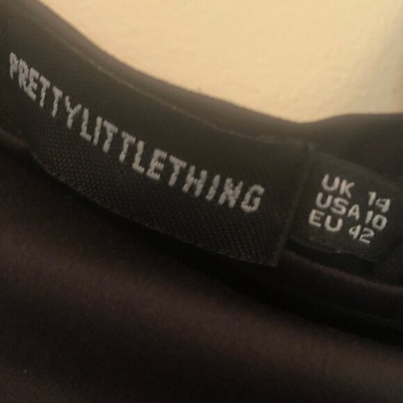 NWT Pretty LIttle Thing one shoulder ruched black dress sz 10 - Picture 5 of 9